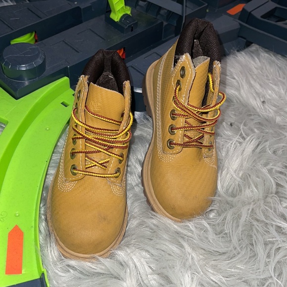 Timberland - Picture 2 of 4